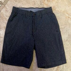 Under amour size 30